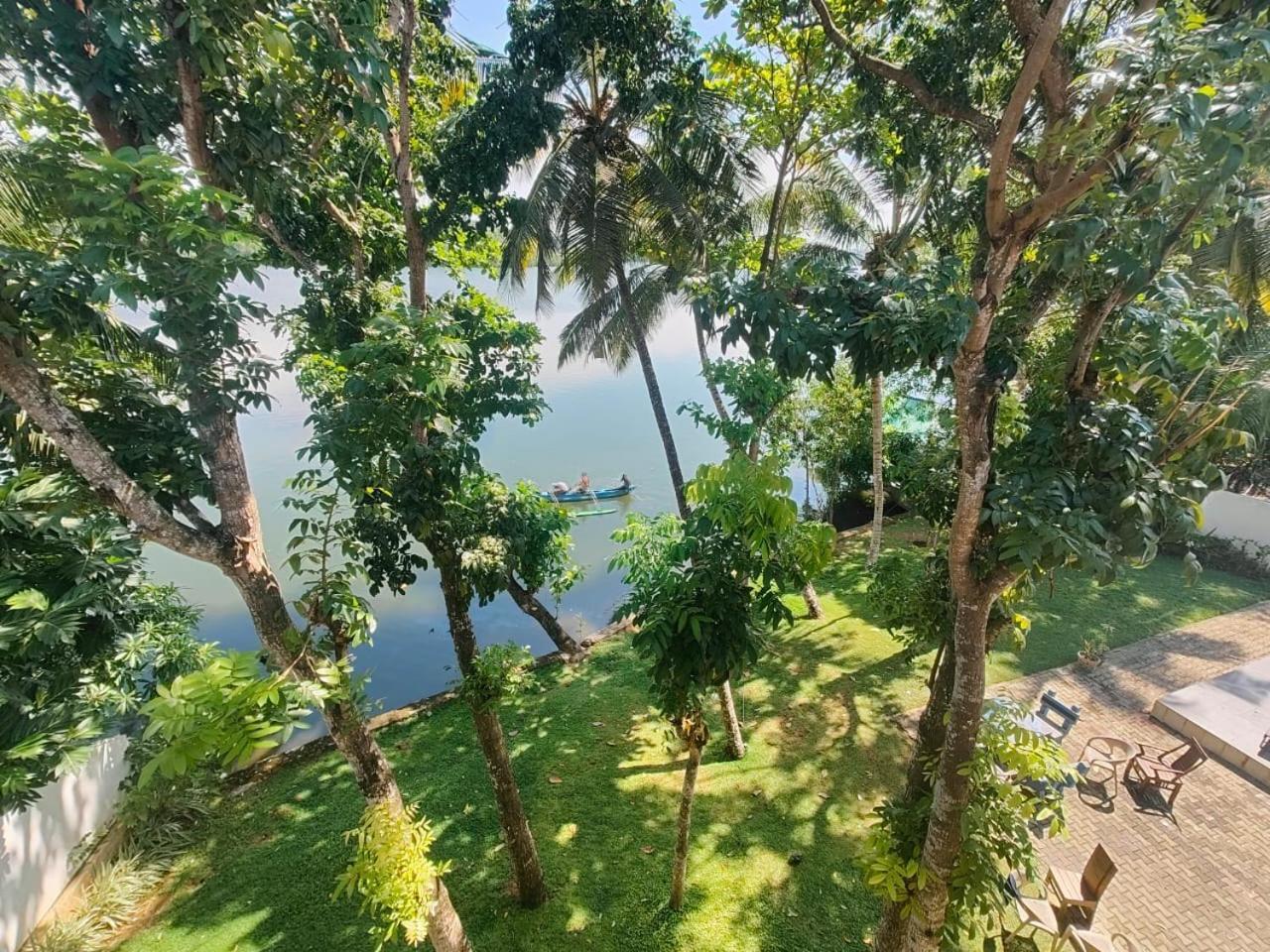 The Green Lagoon Villa ฮิกคาดูวา ภายนอก รูปภาพ