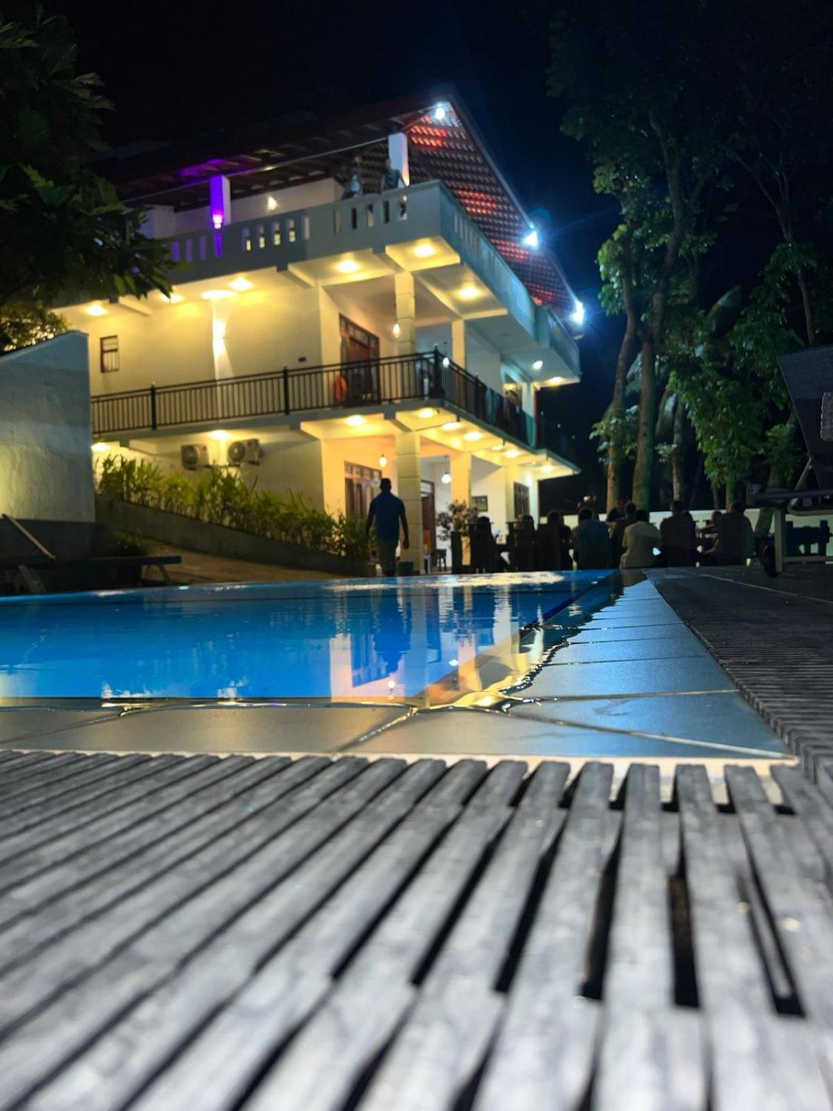 The Green Lagoon Villa ฮิกคาดูวา ภายนอก รูปภาพ
